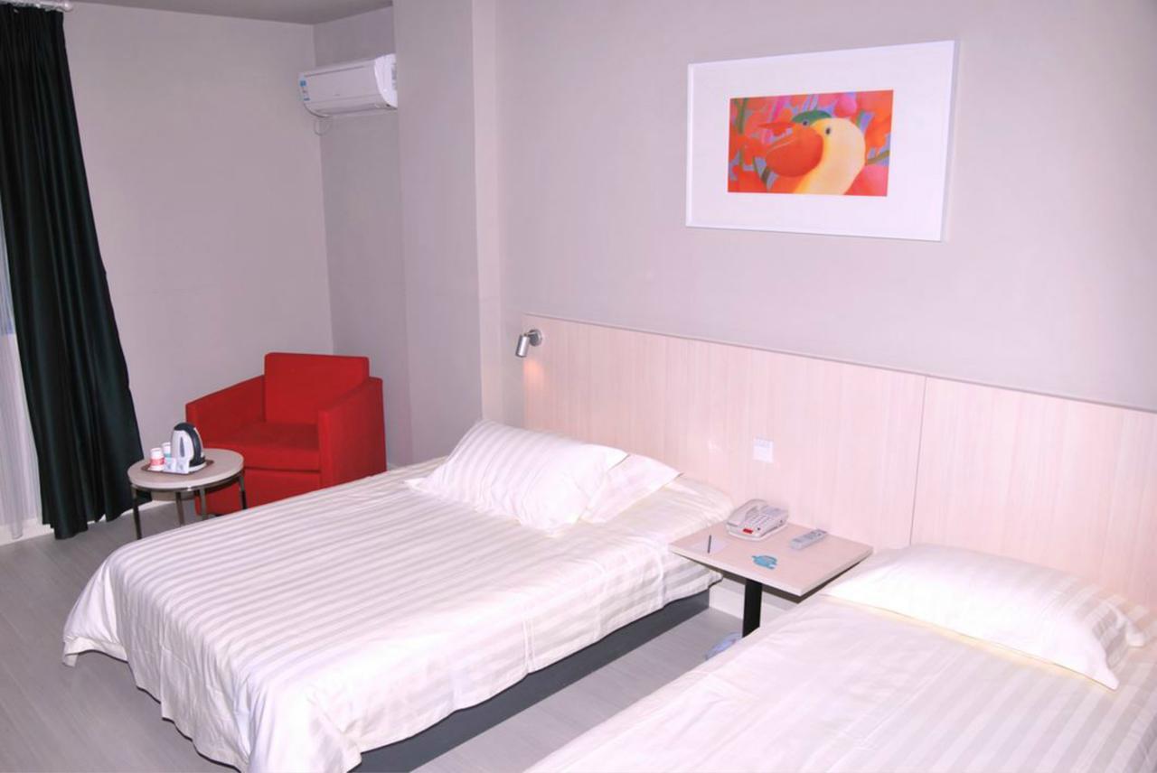 Jinjiang Inn Shenyang North Railway Station Huigong Square Bagian luar foto